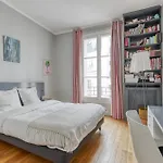 Wonderful & Large Flat In The 7Th - Eiffel Tower